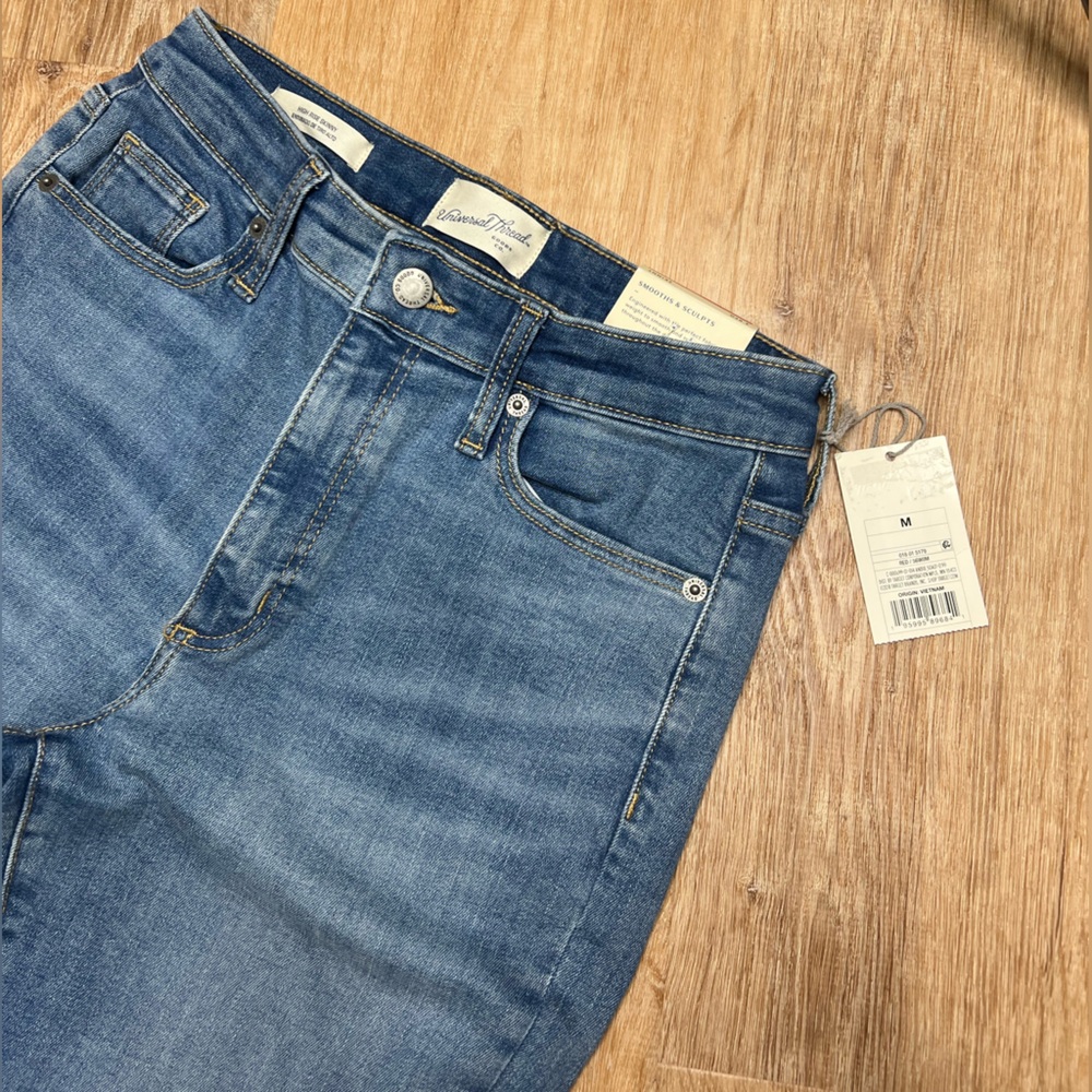 NEW - Universal Thread - patchwork hi-rise, skinny denim jeans. Size 4/27 R. - Picture 3 of 9